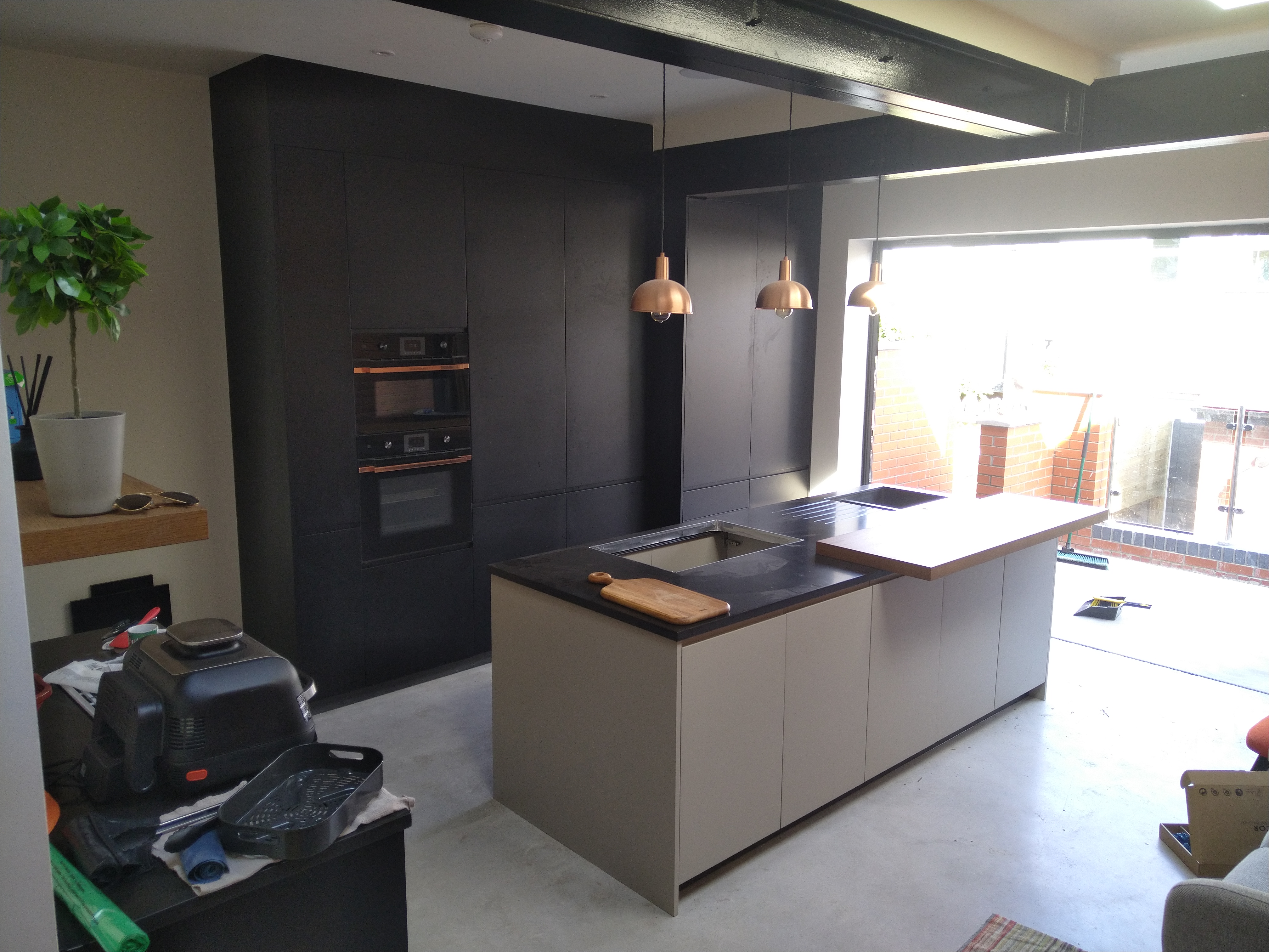 Modern kitchen fitting