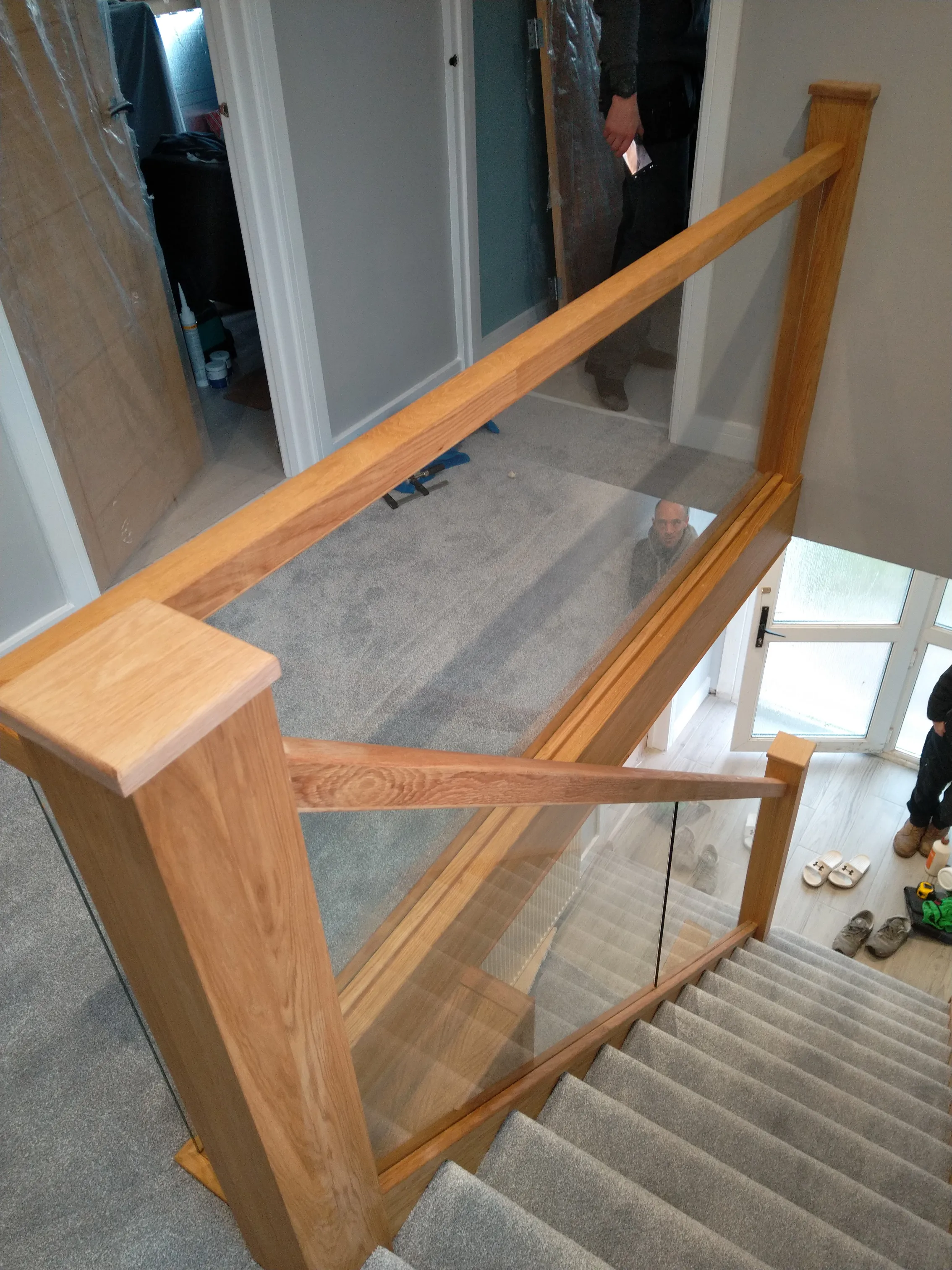 Oak and glass stair balustrade
